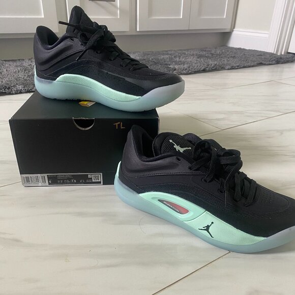 Zion 4 Nike